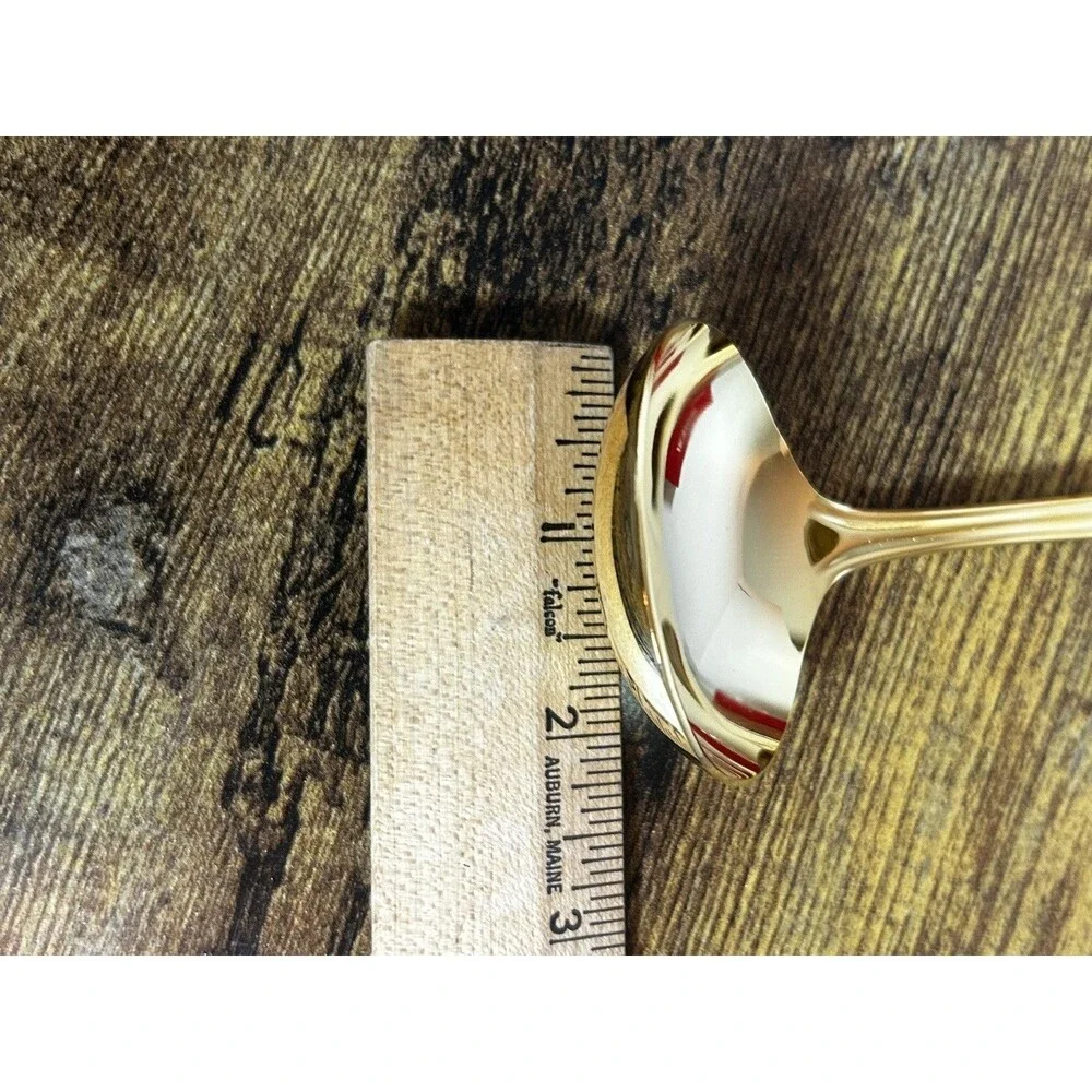 Retroneu Hollyday Gold Plated Holly Berry Christmas Gravy Ladle w/ Box Holiday